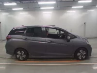 Honda SHUTTLE лот № 30756 оценка 3  с аукциона в Японии 2