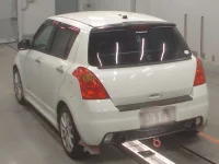 Suzuki SWIFT лот № 50115 оценка R  с аукциона в Японии 5
