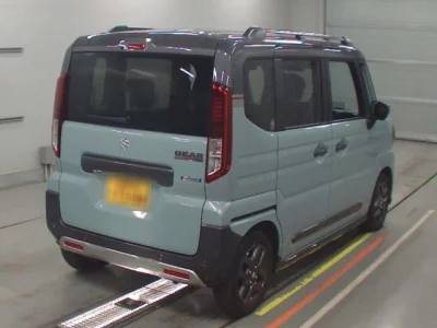 Suzuki Spacia Gear