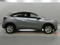 Honda VEZEL лот № 30568 оценка 3  с аукциона в Японии 2