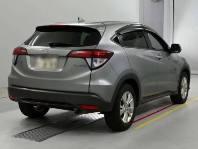 Honda VEZEL  с аукциона в Японии