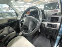 Mitsubishi PAJERO IO лот № 30547 оценка 3.5  с аукциона в Японии 6