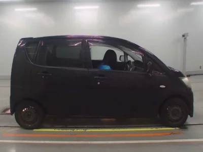 Daihatsu MOVE  с аукциона в Японии