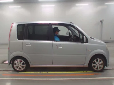 Daihatsu MOVE  с аукциона в Японии