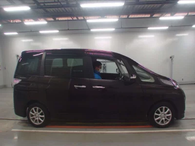 Mazda Biante