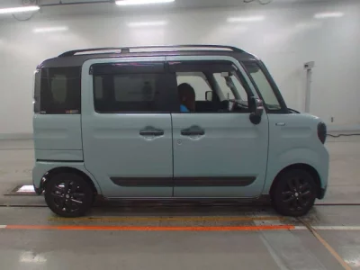 Suzuki Spacia Gear