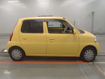 Daihatsu Esse