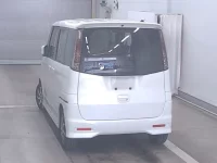 Nissan ROOX лот № 6016 оценка R  с аукциона в Японии 1