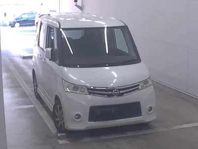 Nissan ROOX  с аукциона в Японии