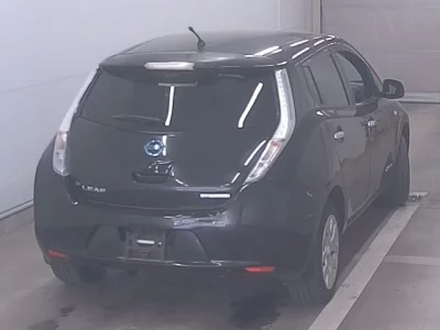 Nissan LEAF  с аукциона в Японии