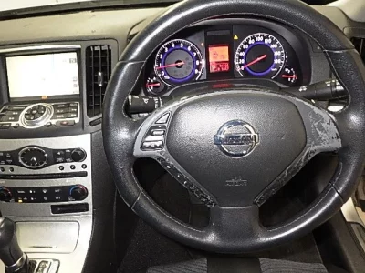 Nissan Skyline