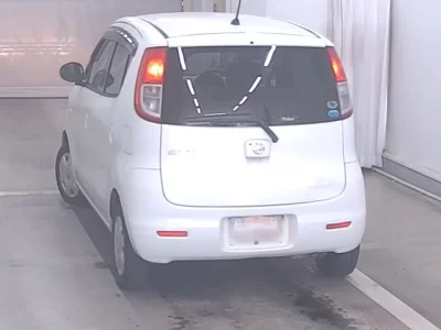 Nissan MOCO  с аукциона в Японии