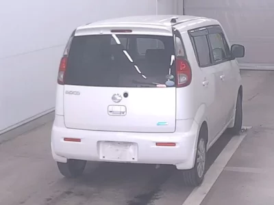 Nissan MOCO  с аукциона в Японии