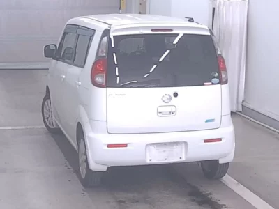 Nissan MOCO  с аукциона в Японии