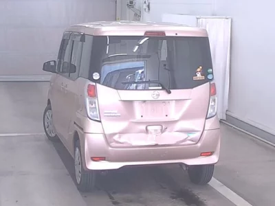 Nissan DAYZ ROOX  с аукциона в Японии