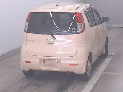 Nissan MOCO  с аукциона в Японии