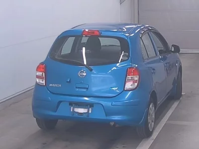 Nissan March