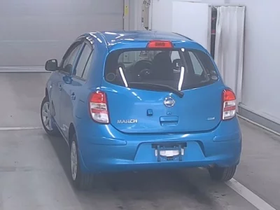 Nissan March