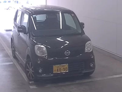 Nissan MOCO  с аукциона в Японии