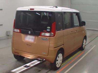 Suzuki Spacia