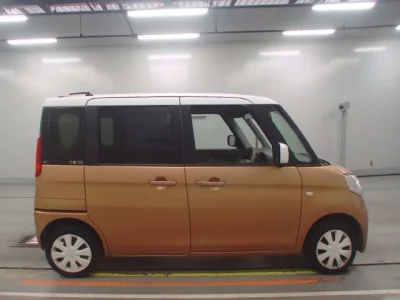 Suzuki Spacia
