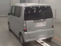 Honda N BOX лот № 50263 оценка 4  с аукциона в Японии 5