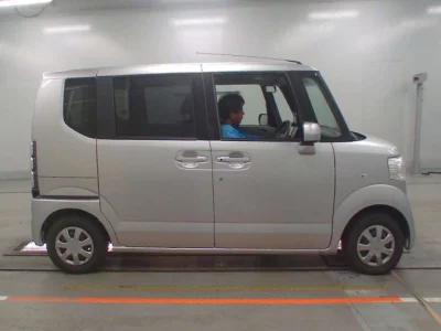 Honda N BOX  с аукциона в Японии