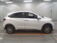 Honda VEZEL лот № 31240 оценка R  с аукциона в Японии 2