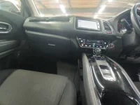 Honda VEZEL лот № 31240 оценка R  с аукциона в Японии 8