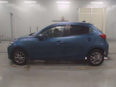 Mazda Mazda2
