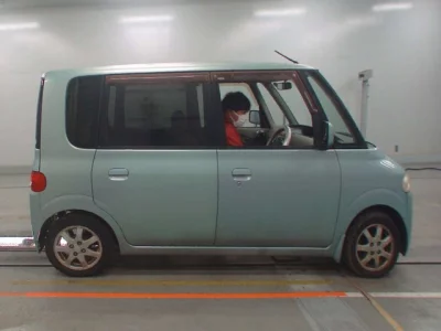 Daihatsu TANTO  с аукциона в Японии