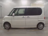 Daihatsu TANTO лот № 738 оценка 3.5  с аукциона в Японии 3