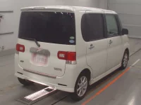 Daihatsu TANTO лот № 738 оценка 3.5  с аукциона в Японии 1