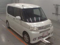 Daihatsu TANTO лот № 738 оценка 3.5  с аукциона в Японии 4