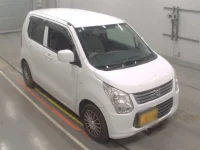 Suzuki WAGON R лот № 50282 оценка 4  с аукциона в Японии 4