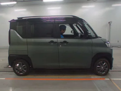 Mitsubishi Delica Mini