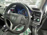 Honda GRACE лот № 10720 оценка 3.5  с аукциона в Японии 6