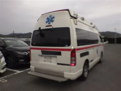 Toyota HIACE  с аукциона в Японии