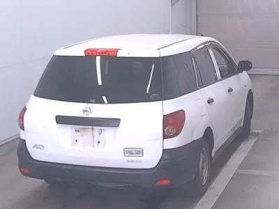 Nissan AD