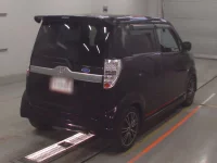 Honda ZEST лот № 50339 оценка 4  с аукциона в Японии 1