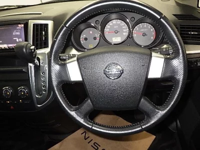Nissan PRESAGE