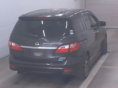 Nissan Lafesta