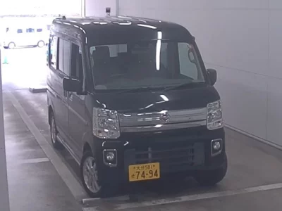 Nissan NV100 Clipper Rio