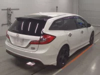 Honda JADE лот № 36272 оценка 4  с аукциона в Японии 1