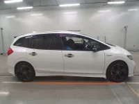 Honda JADE лот № 36272 оценка 4  с аукциона в Японии 2