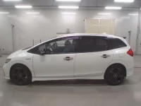 Honda JADE лот № 36272 оценка 4  с аукциона в Японии 3