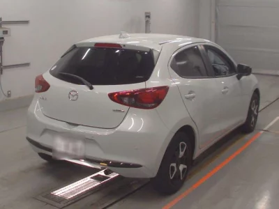 Mazda Mazda2