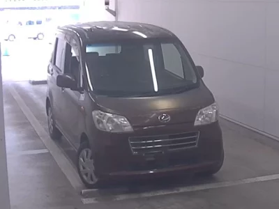 Daihatsu TANTO EXE