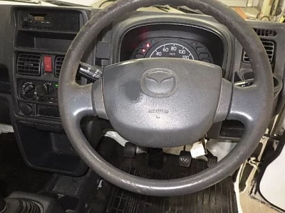 Mazda Scrum Truck