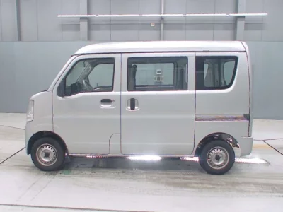Mitsubishi MINICAB VAN  с аукциона в Японии